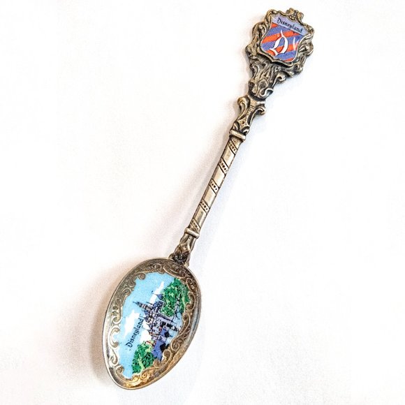 Vintage Disneyland Souvenir Spoon Sleeping Beauty Castle Vintage Princess Merch - Picture 1 of 4